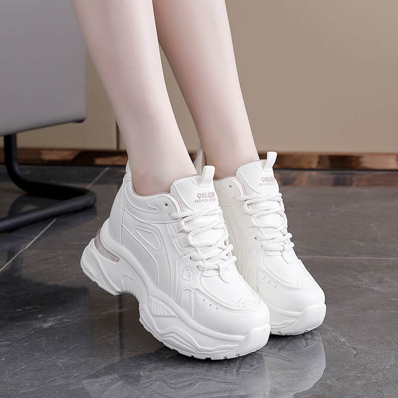 Outdoor Sports Shoes - Sepatu Kasual Wanita Penambah Tinggi Badan