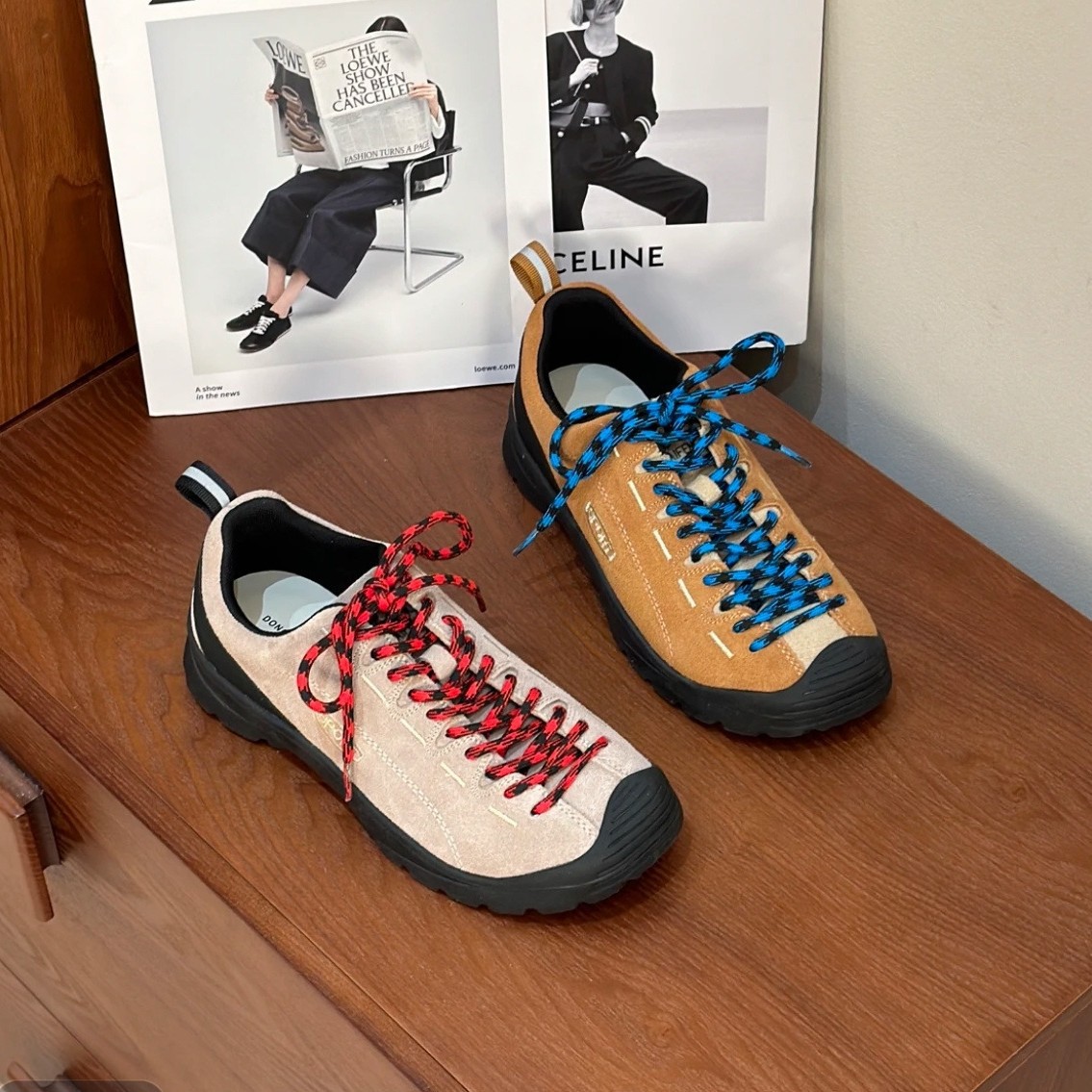 Outdoor Sports Shoes - Sepatu pendakian gunung, sepatu training wanita