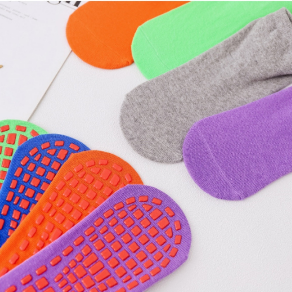 Acak 5 Pasang Kaus Kaki Trampo - Trampoline Park Sock ulasan dan harga