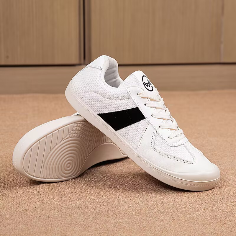 Sepatu Olahraga Wanita Mewah K - Outdoor Sports Shoes ulasan dan harga