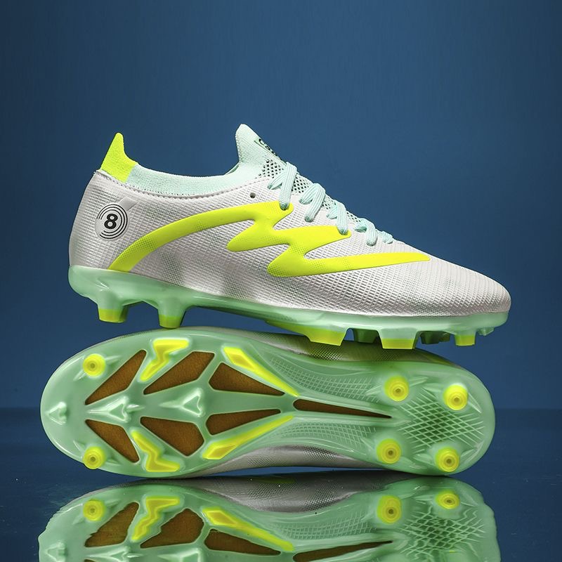 Sepatu Sepak Bola Merek Klasik - Outdoor Sport Court ulasan dan harga