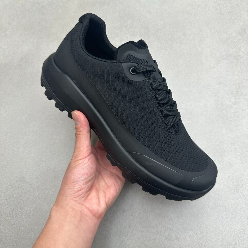 Sepatu Lari Profesional Pria A - Outdoor Sport Brand ulasan dan harga